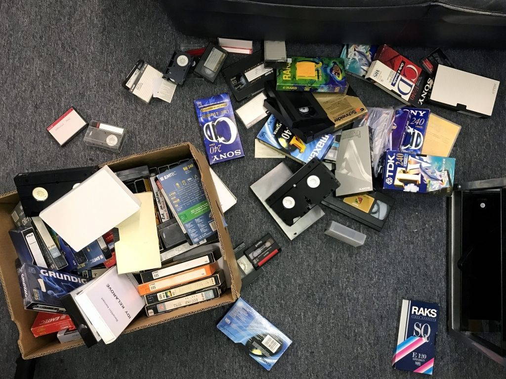 Likvidace VHS kazet Likvidace starých VHS kazet a jejich správné vyhození